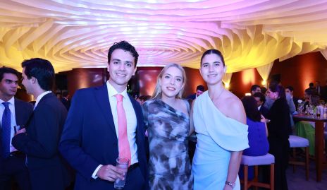  Santiago Pérez, Emilia García y Natalia González.