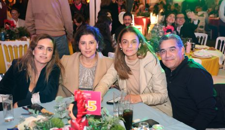  Paty Estrada, Paty Aldrete, Úrsula Martínez y Pepe Garfias.