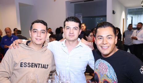  Alejandro Guerrero, Miguel Navarro y Carlos Vázquez.