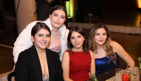  Gabriela Ángeles, Mayela Zaragoza, Sofía Varges e Itzel Rodríguez.