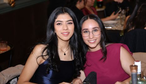  Ana Luisa Duarte y Andrea Castillo.