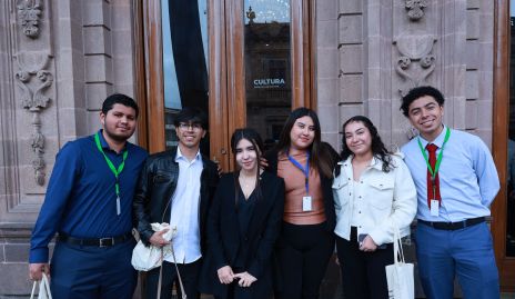  Sergio Rivera, Diego Alexander, Debhani Jazmín, Natalia Tovar, Sofía Castillo y Brian Torres.