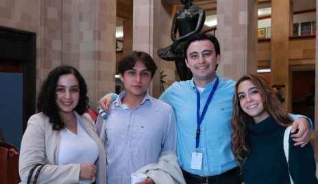  Daniela Monsiváis, Fernando Cleto, César Sandoval y Natalia del Río.