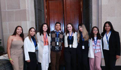  Viry Padrón, Alondra Camacho, Karime Gallegos, Wilver Velázquez, Camila Aranda, Camila García, Nahomi Pérez y Diana García
