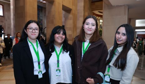  Estafany, Paulina, Mariel y Maru.