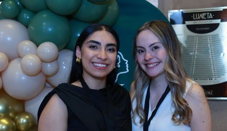  Luz María Carrillo y Arantxa Gámez.