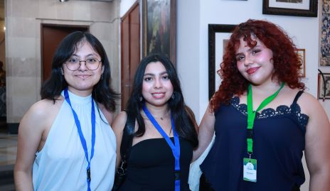  Celeste Ramírez, Vianney Hernández y Vianney Dorantes.