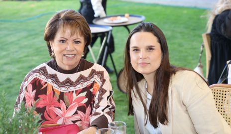  Pilar Ocejo y Mayte Soberón.