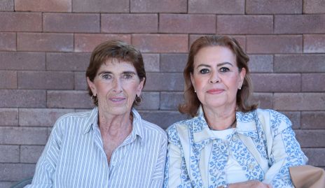  Maggie Jourdain y Gema Vallejo, abuelas de los cumpleañeros.
