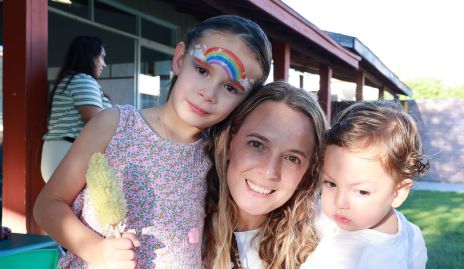  Emma Ramos, Priscila y Lorenzo Enríquez.