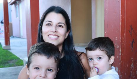  Lucía, Andrés y Marcelo González.