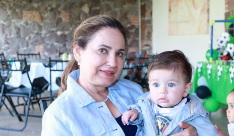  Claudia Robles y Gabriel Robles.