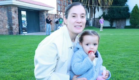  María Domínguez y María Sofía Madrigal.