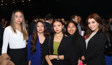  Érika Aguilar, Delia Valdés, Yazmara Preciado, Ximena González y Shalom Revuelta.