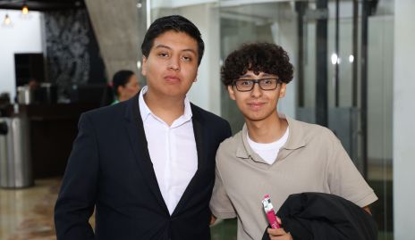  Kevin Flores y Wenceslao Vargas de León.
