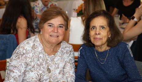  Azula Acebo y Martha Elena Madrigal.