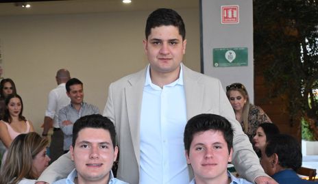  Rodrigo Sánchez Acosta, Oscar Guerrero y  Boris Daniel Sánchez Acosta.