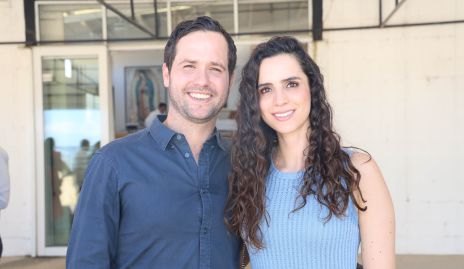  Víctor Ortiz y Adriana Guerra.