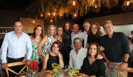  Alejandro Díaz de León, Claudia Revuelta, Claudia Quiroz, Roxana Serna, Marcela Gómez, Tomás Alcalde, Eduardo del Villar, Laura del Villar, Galo Galván, Guadalupe Bárcena, Héctor Obregón y Lucila Hernández.