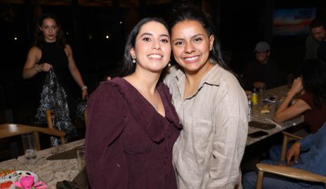  Paola Córdova y Rebeca Villalobos.