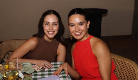  Valeria Navarro y Natalia Hampshire.