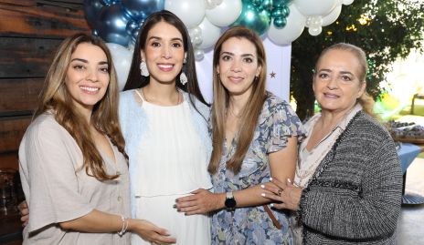  Fernanda Gaviño, Mari Tere Torres, Martha Gaviño y Martha del Pozo.