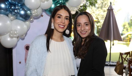  Mari Tere Torres y Gabriela Zamarrón.