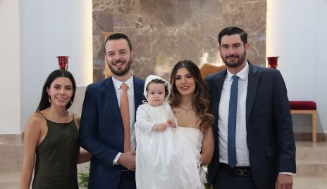  Ilse Lázaro, Gerardo Treviño, Sofía Muñiz, Antonella Treviño y Polo Córdova.
