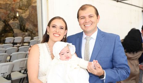  Luli Medina y Ricardo Landa con su hijo Andrés.