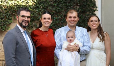  Gonzalo Gallardo, Andrea Maza, Ricardo Landa, Andrés Landa y Luli Medina.