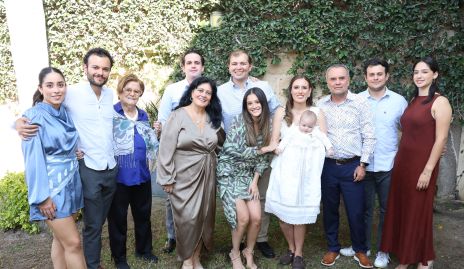  Daniela de la Huerta, Daniel Medina, Marcelle Del Valle, Jesús González, Lourdes Del Valle, Ricardo Landa, Sofía Medina Del Valle, Luli Medina, Andrés Landa, Daniel Medina, Diego Medina y María Enríquez.