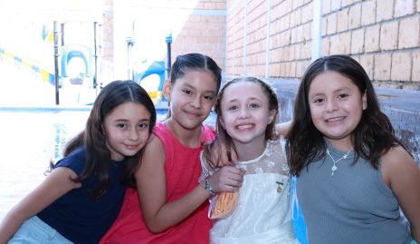  María José Pérez y sus amigas.