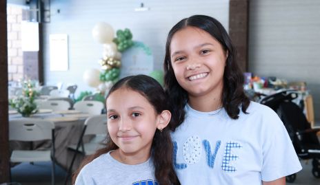  Mary Fer Muñoz y Miranda Alfaro.