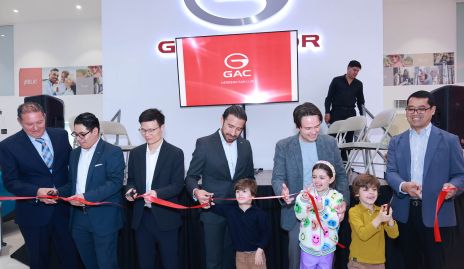  José Luis Padilla, Adrián Izquierdo, Katoon, Sergio González, Filiberto Herrera y Joson.