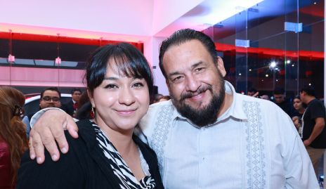  Cristal Leija y Silverio Gámez.