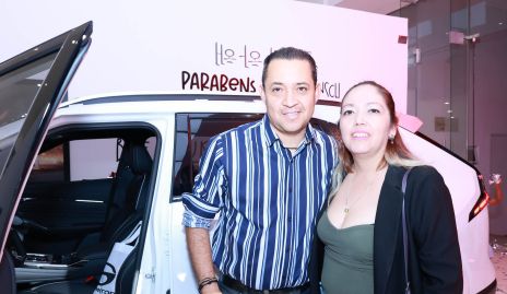 Miguel Rivera y Sandra Velázquez.