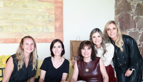  Leyla Silva, Paty Díaz, Laura Acevo, Montse García y Begoña García.