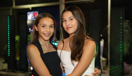  Sofía y Alexia.