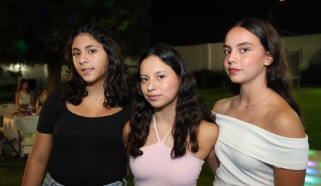  Ana Espinoza, Isabel Castro y Maya Vázquez.