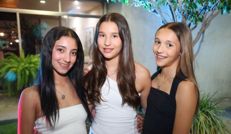  Sofía, Alexia y Ana Pao.