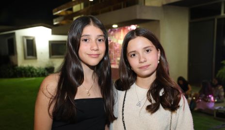  Ana Pao y Alexa Romero.