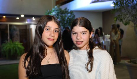  Ana Pao y Vale Zermeño.