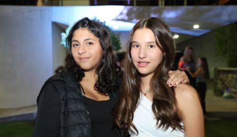  Ana Espinoza y Alexia Zapata.