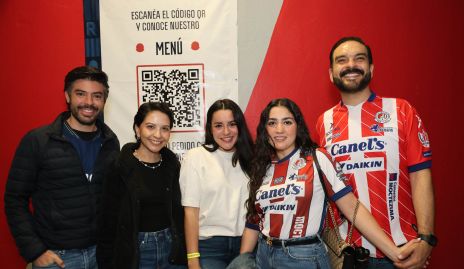 Sebastián Antman, Denise Vigil, Natalia Dávila, Paloma Siller y Armando Vigil.