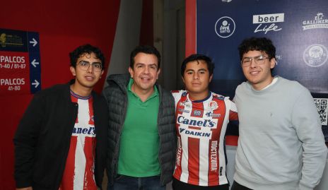  Daniel Saldaña, Raúl Saldaña, Emiliano Hernández y Raúl Saldaña.
