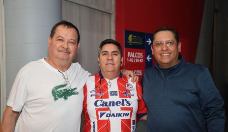  Roberto López, Miguel Valenzuela y Manuel Martínez.
