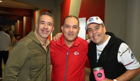  Alejandro Puente, Manolo Barba y Ramsés Arreola.