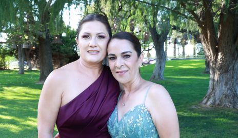  Marisela Hernández e Isabel Acosta.