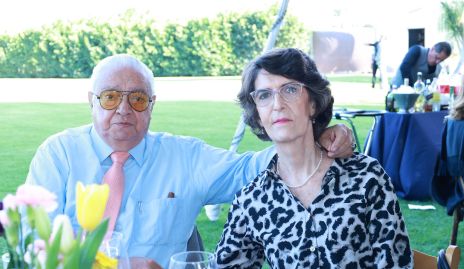  Arturo Espinosa y Lucía Velasco.