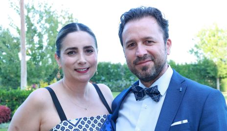  Mariana Espinosa y Pablo Arreola.